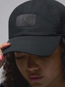 Кепка NIKE Jordan Club Adjustable модель FD5181-013 Фото