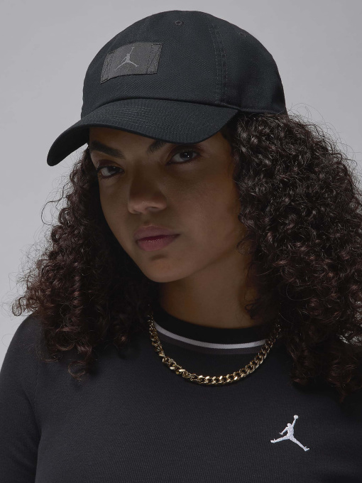 Кепка NIKE Jordan Club Adjustable модель FD5181-013 Фото