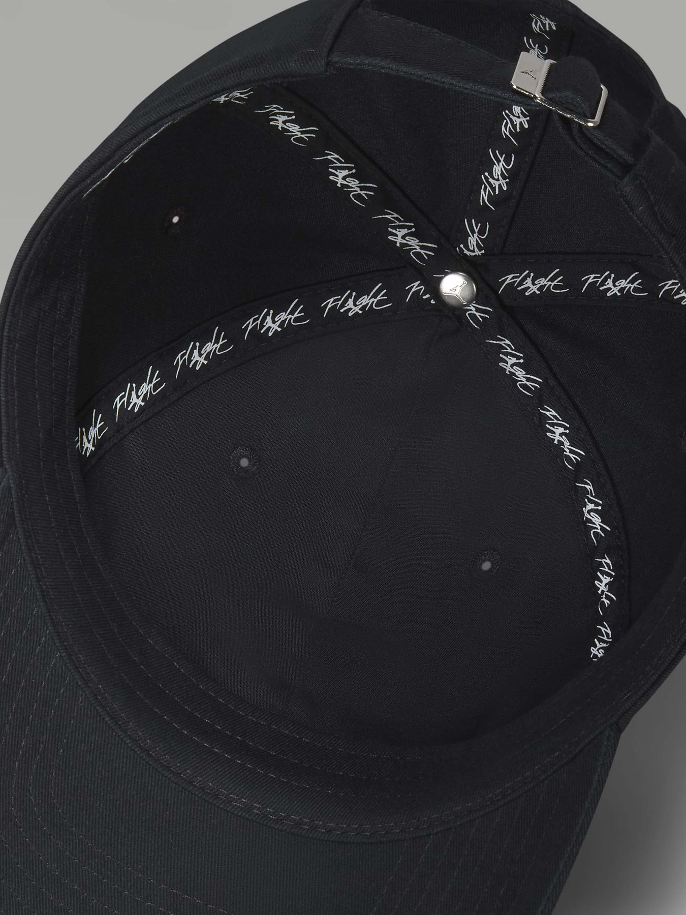 Кепка NIKE JORDAN CLUB ADJUSTABLE модель FD5181-013 Кепка NIKE JORDAN CLUB ADJUSTABLE модель FD5181-013 Фото