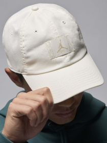 Кепка NIKE Jordan Club модель FD5181-133 Фото