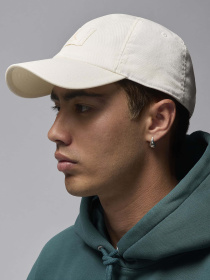 Кепка NIKE Jordan Club модель FD5181-133 Фото