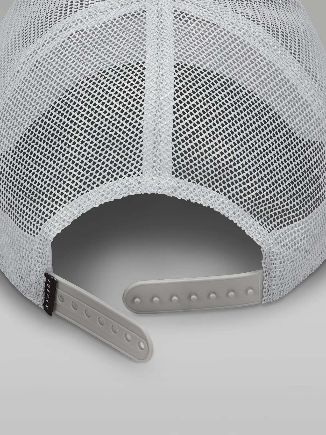 Кепка NIKE JORDAN RISE TRUCKER JUMPMAN модель FZ0774-077 Фото