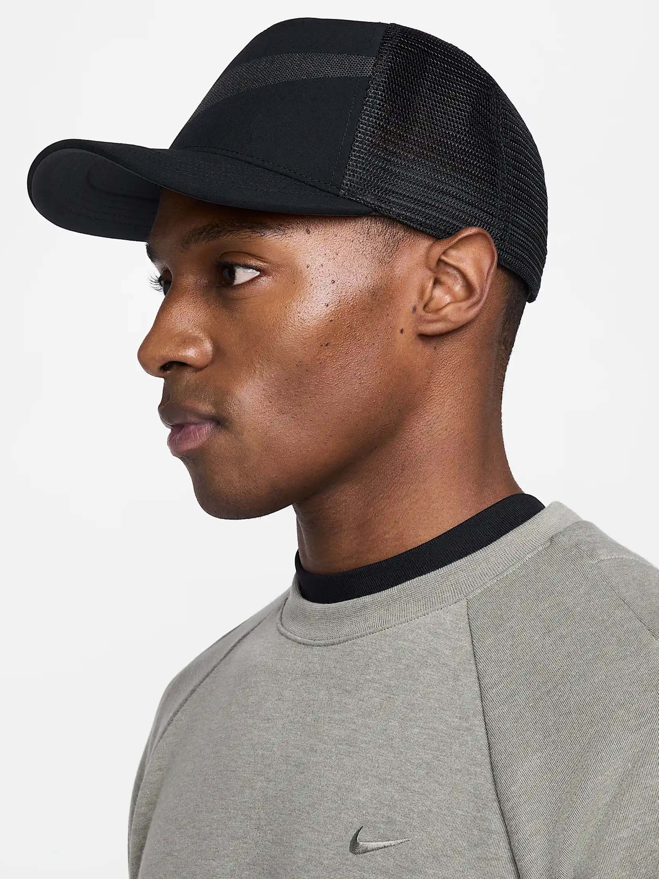 Кепка NIKE RISE DRI-FIT TRUCKER модель HJ7018-010 Кепка NIKE RISE DRI-FIT TRUCKER модель HJ7018-010 Фото