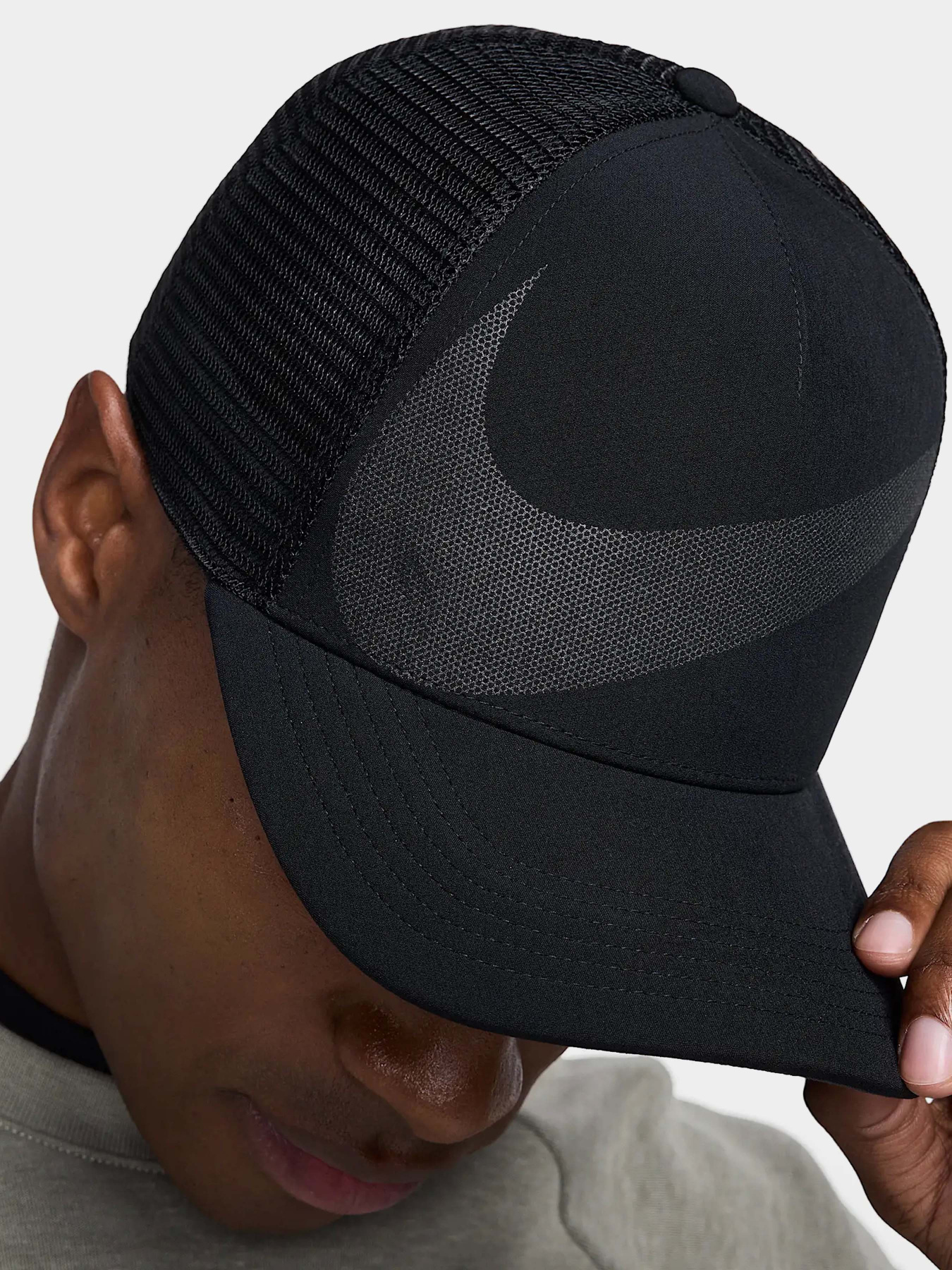 Кепка NIKE RISE DRI-FIT TRUCKER модель HJ7018-010 Кепка NIKE RISE DRI-FIT TRUCKER модель HJ7018-010 Фото