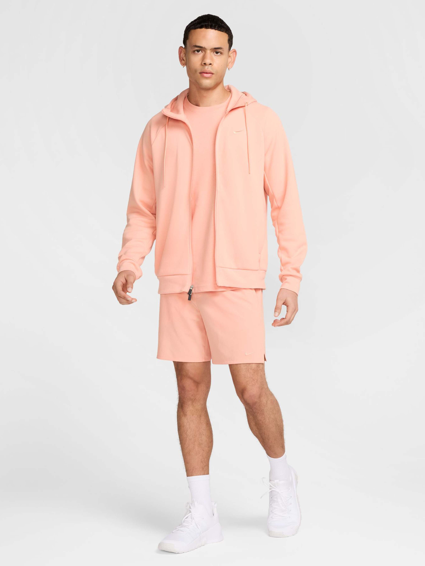 Спортивні шорти NIKE DRI-FIT UNLINED VERSATILE модель DV9340-844 Спортивні шорти NIKE DRI-FIT UNLINED VERSATILE модель DV9340-844 Фото