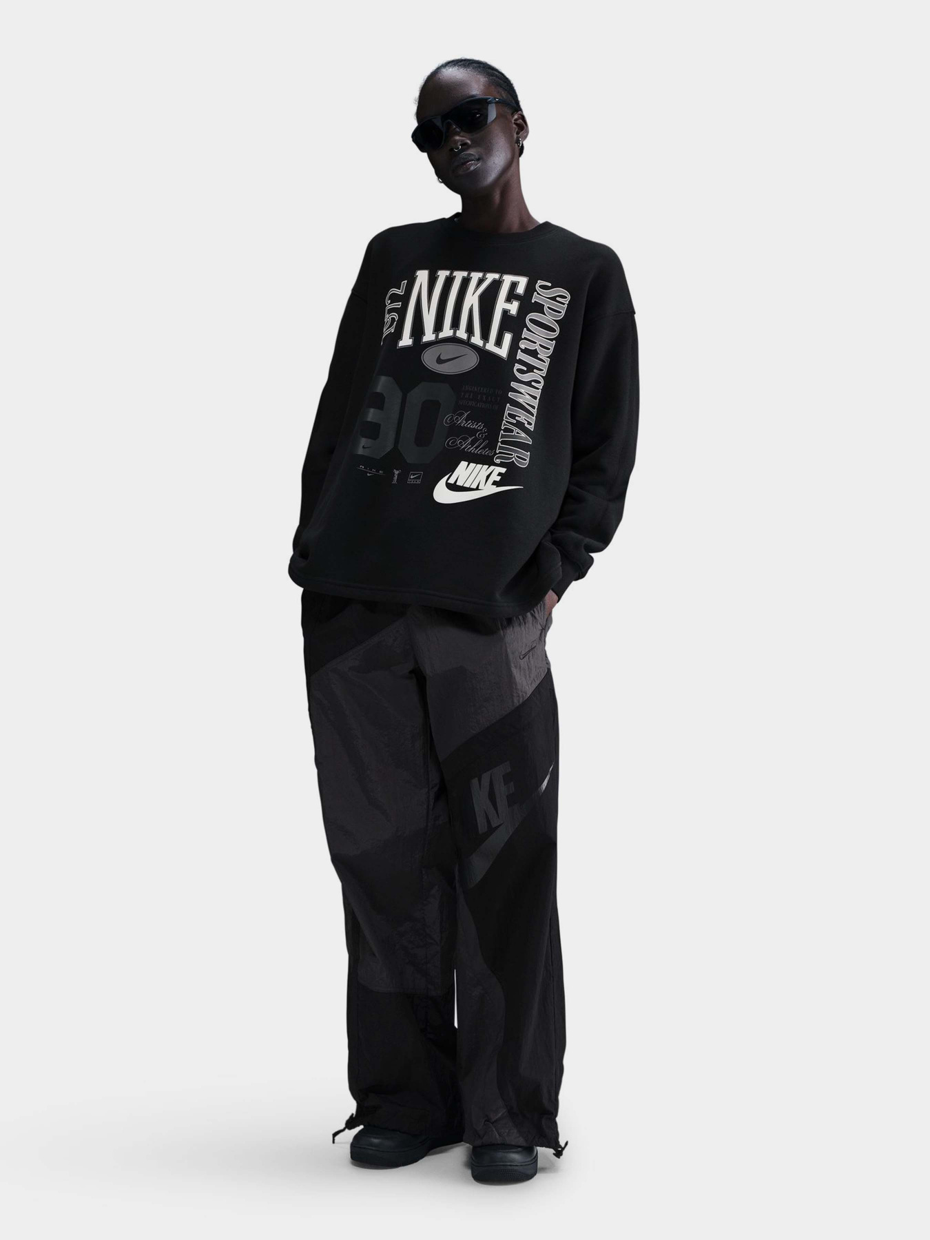 Світшот NIKE SPORTSWEAR модель HF9491-010 Фото