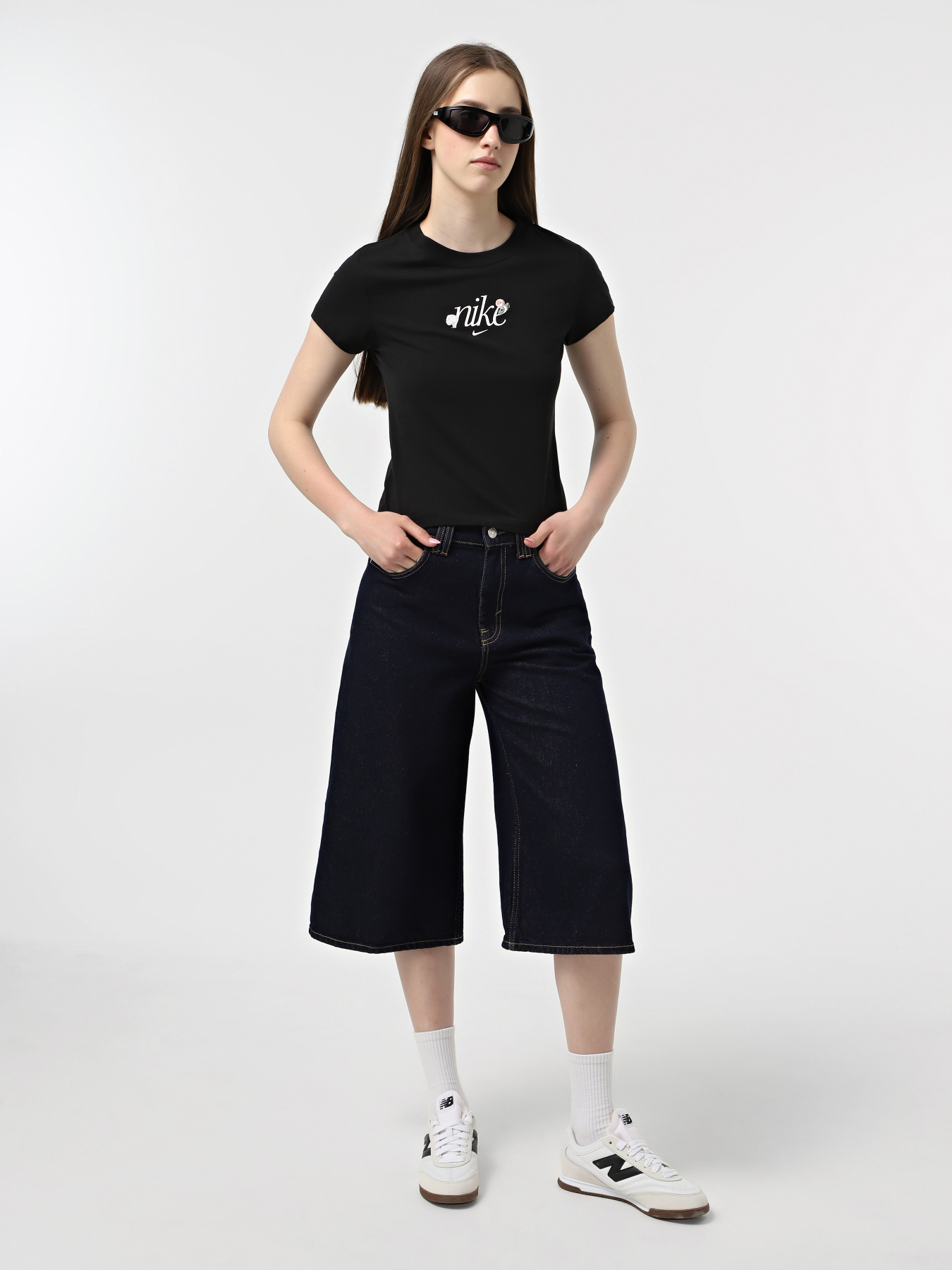 Футболка NIKE Sportswear Chill Knit модель HF9722-010 Фото