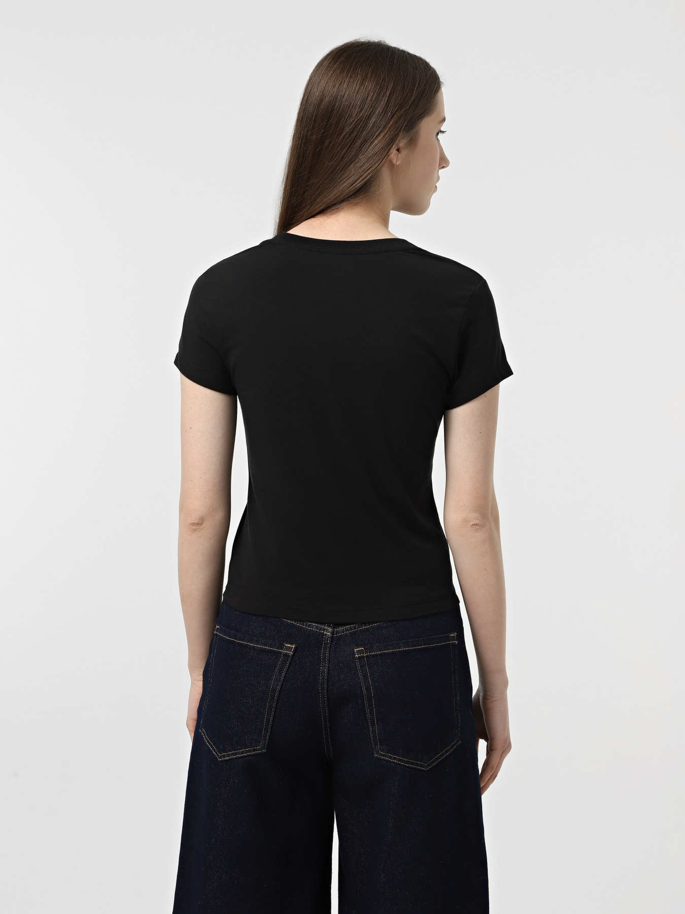 Футболка NIKE SPORTSWEAR CHILL KNIT модель HF9722-010 Фото