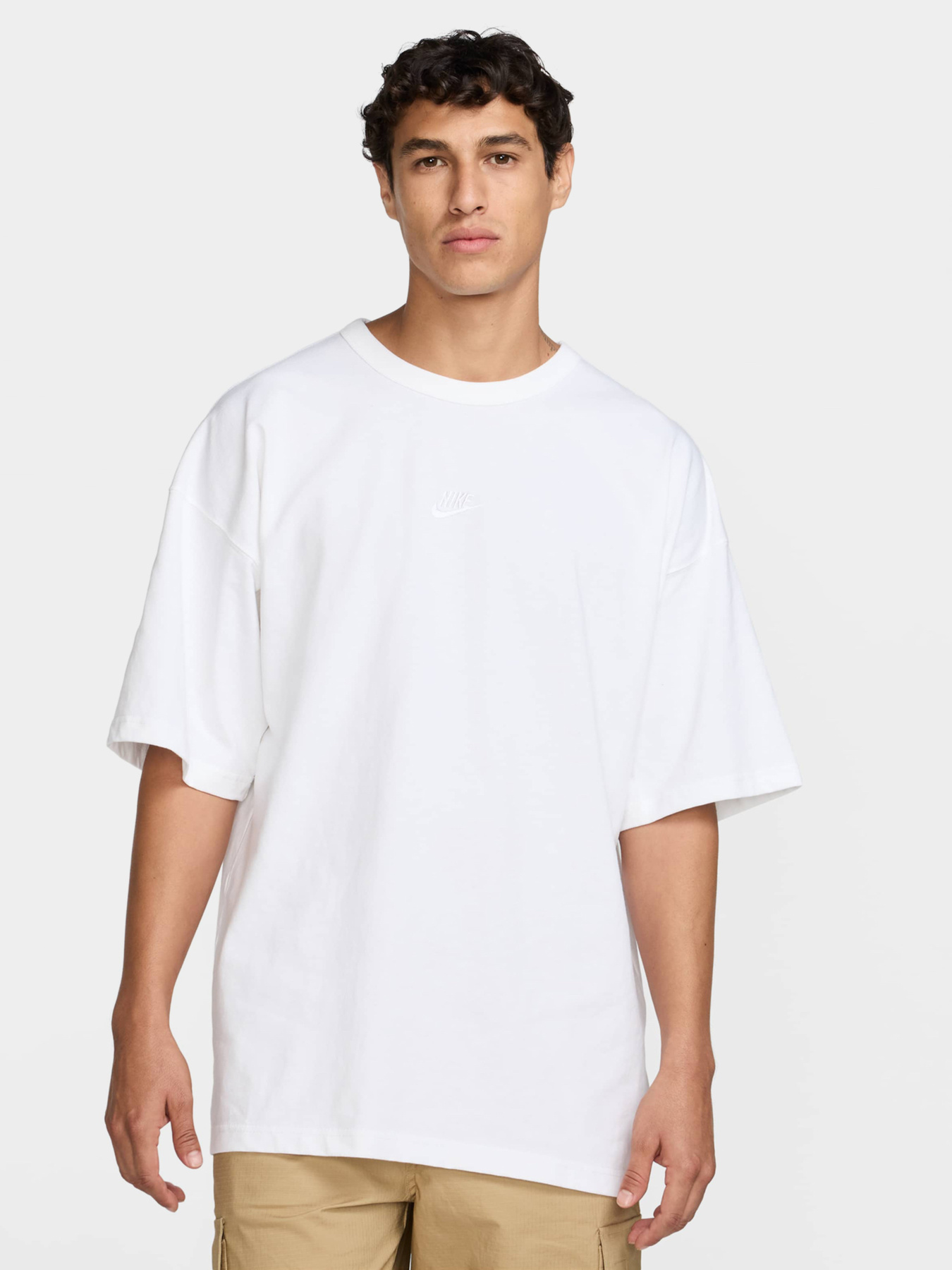 Футболка NIKE SPORTSWEAR PREMIUM ESSENTIALS модель HF9606-100 Футболка NIKE SPORTSWEAR PREMIUM ESSENTIALS модель HF9606-100 Фото