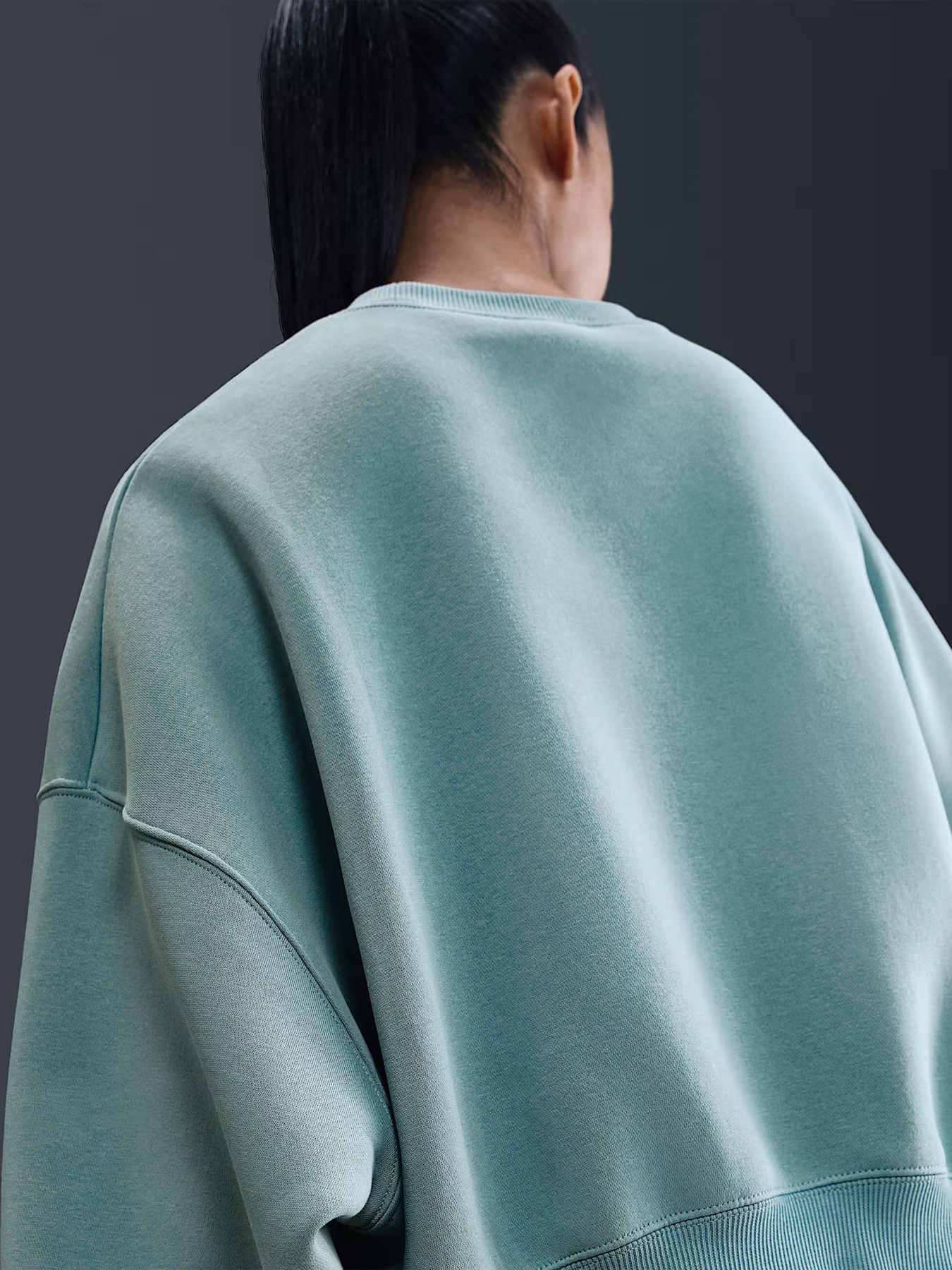 Свитшот NIKE Sportswear Phoenix Fleece модель DQ5761-017 Фото