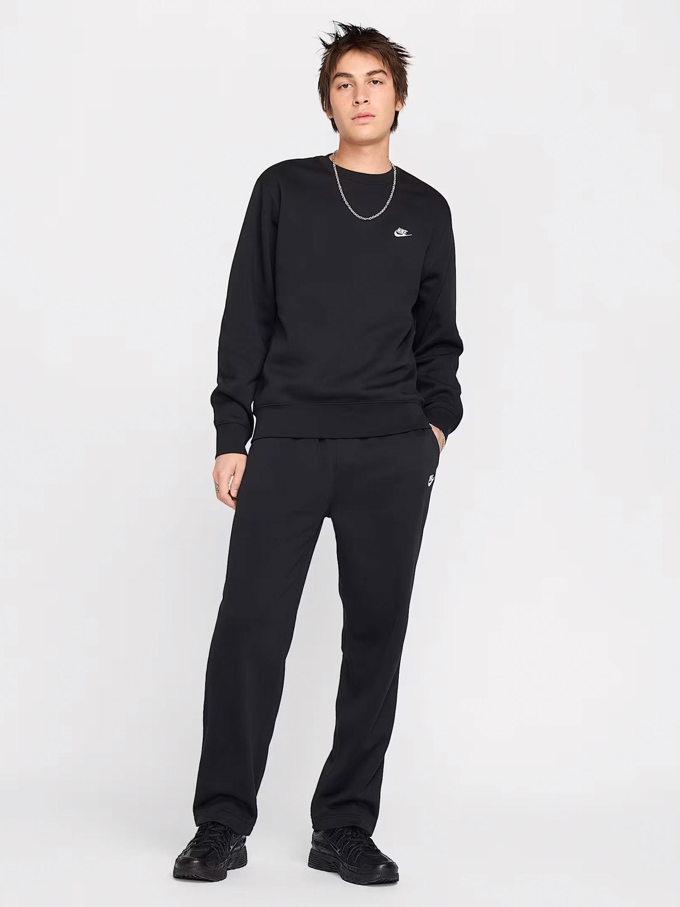 Свитшот NIKE Club Men's Fleece Crew модель FN3886-010 Фото