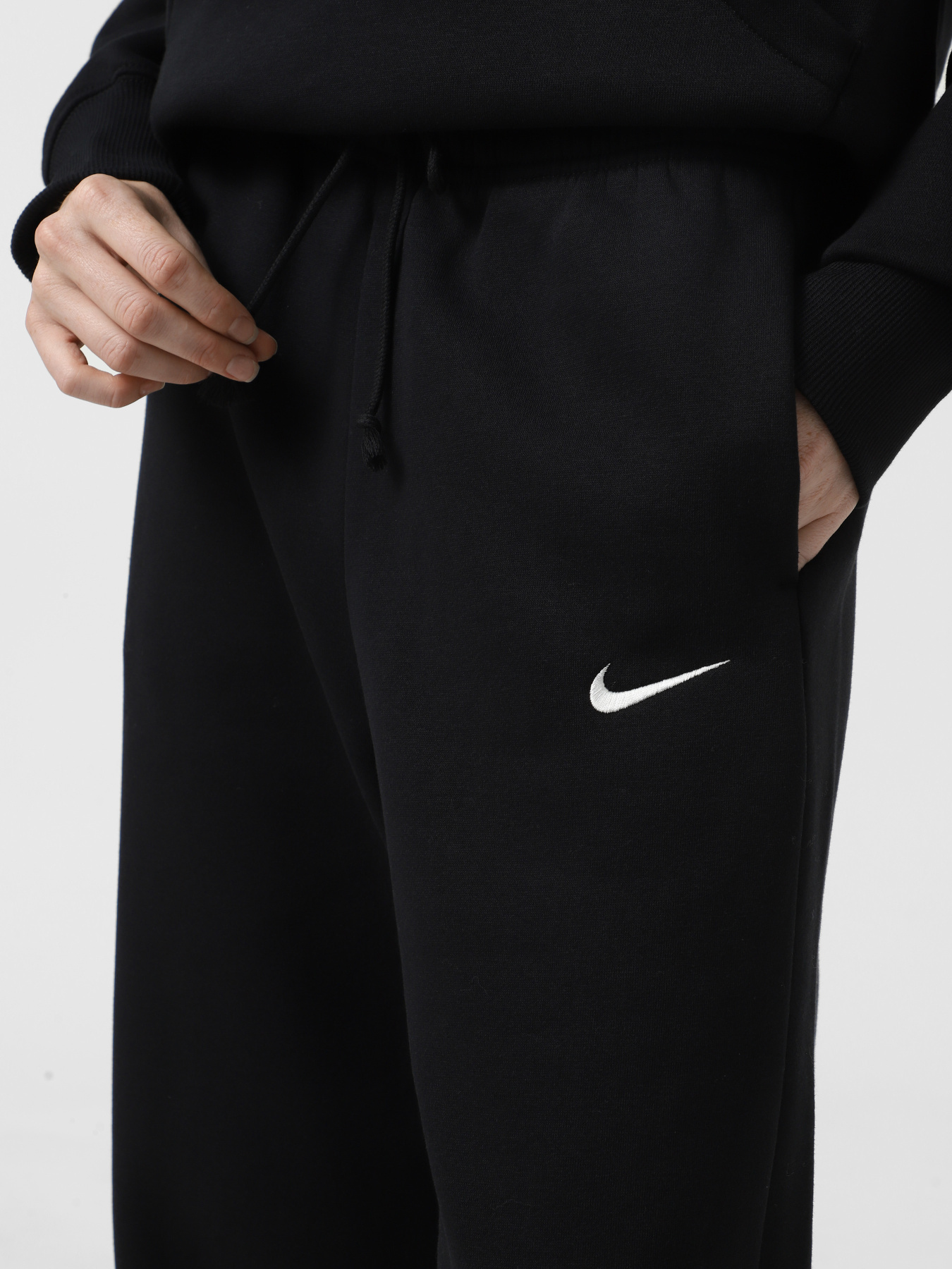 Штаны спортивные NIKE Sportswear Phoenix Fleece модель IH1011-010 Фото