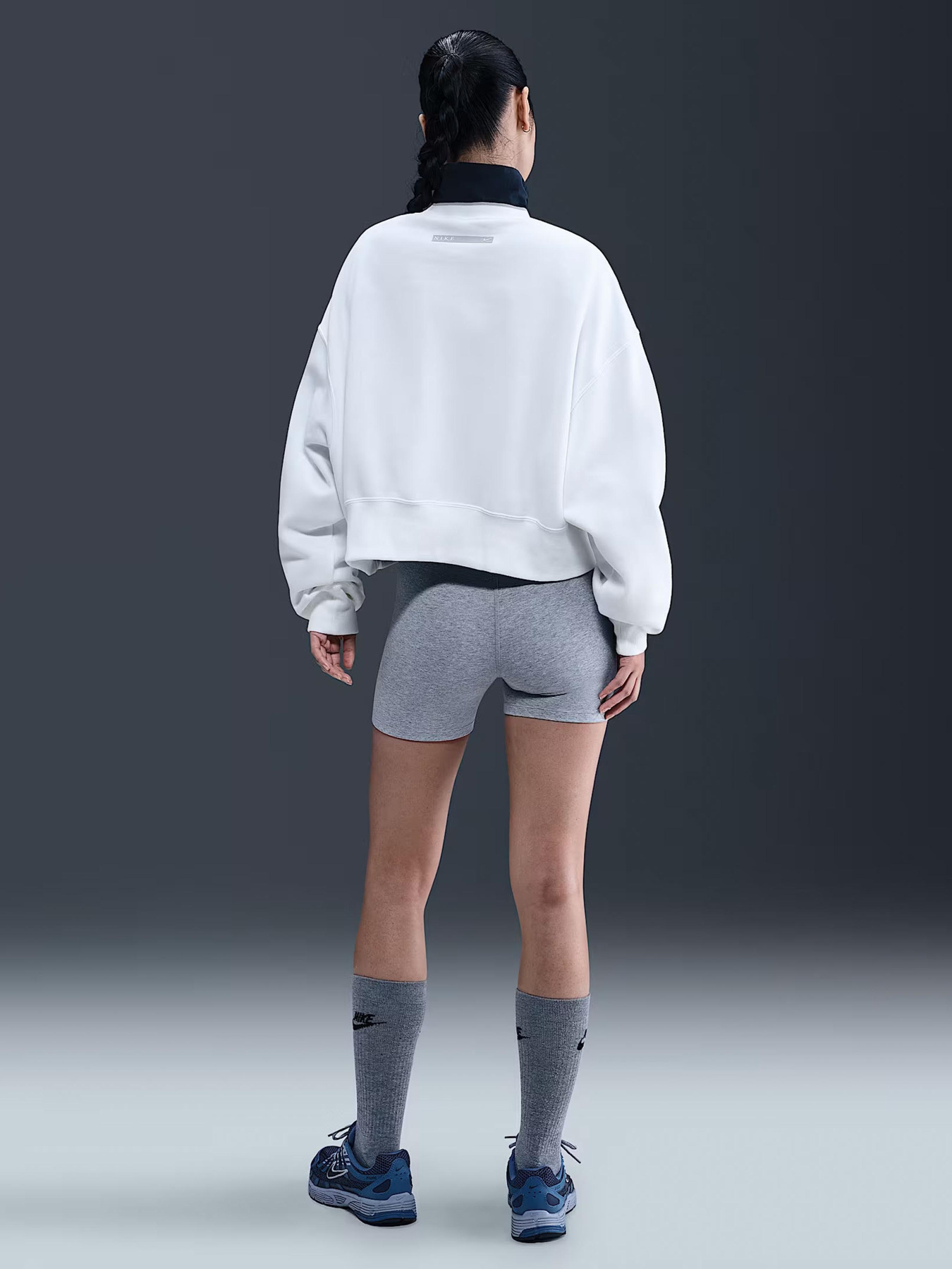 Свитшот NIKE Sportswear Phoenix Fleece модель IH4056-100 Фото