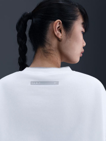 Свитшот NIKE SPORTSWEAR PHOENIX FLEECE модель IH4056-100 Фото