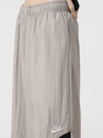 Штаны спортивные NIKE Sportswear Women's Wide-Leg Woven Trousers модель IH8508-009 Фото