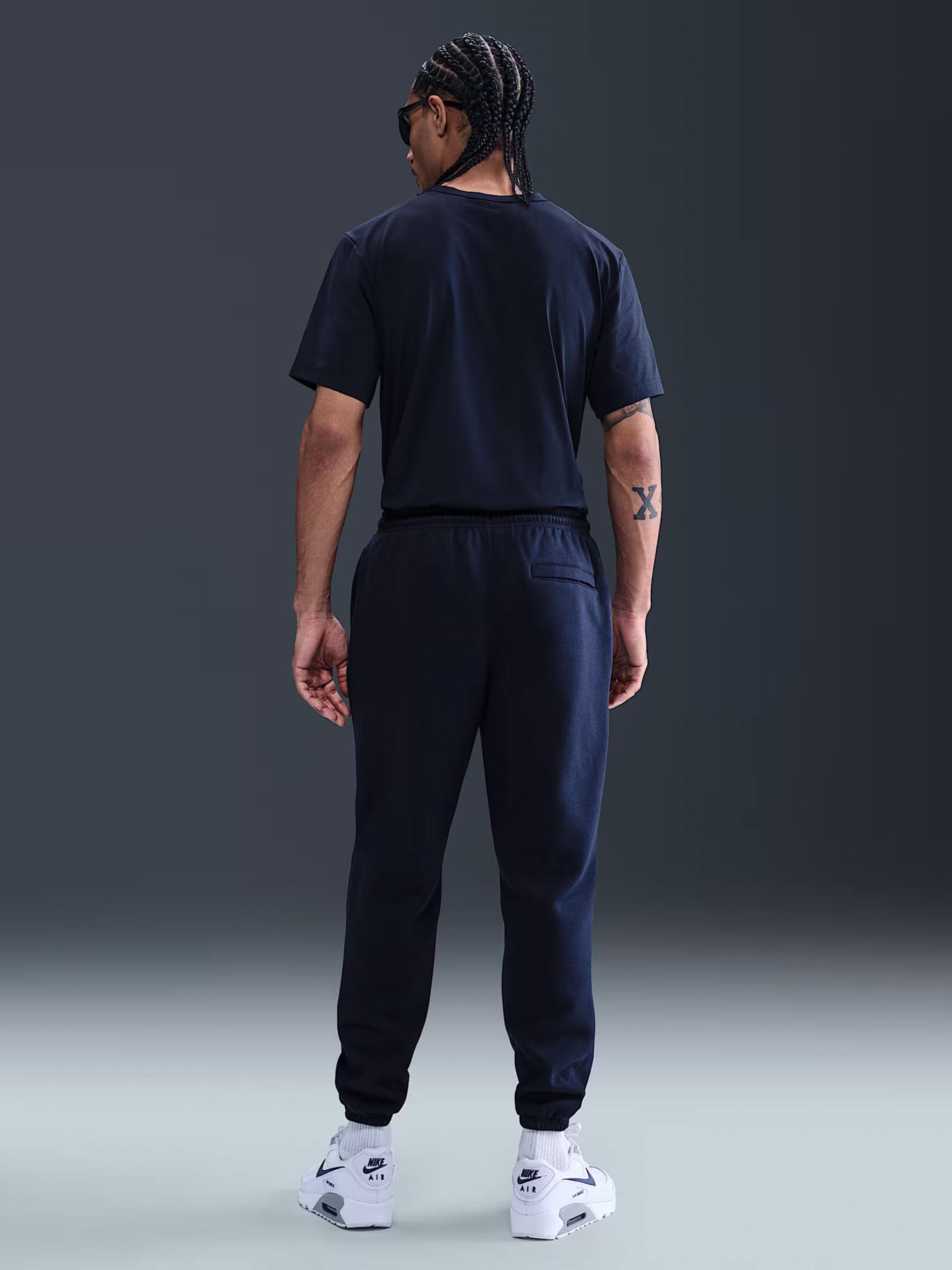 Штаны спортивные NIKE CLUB модель FN3808-451 Фото