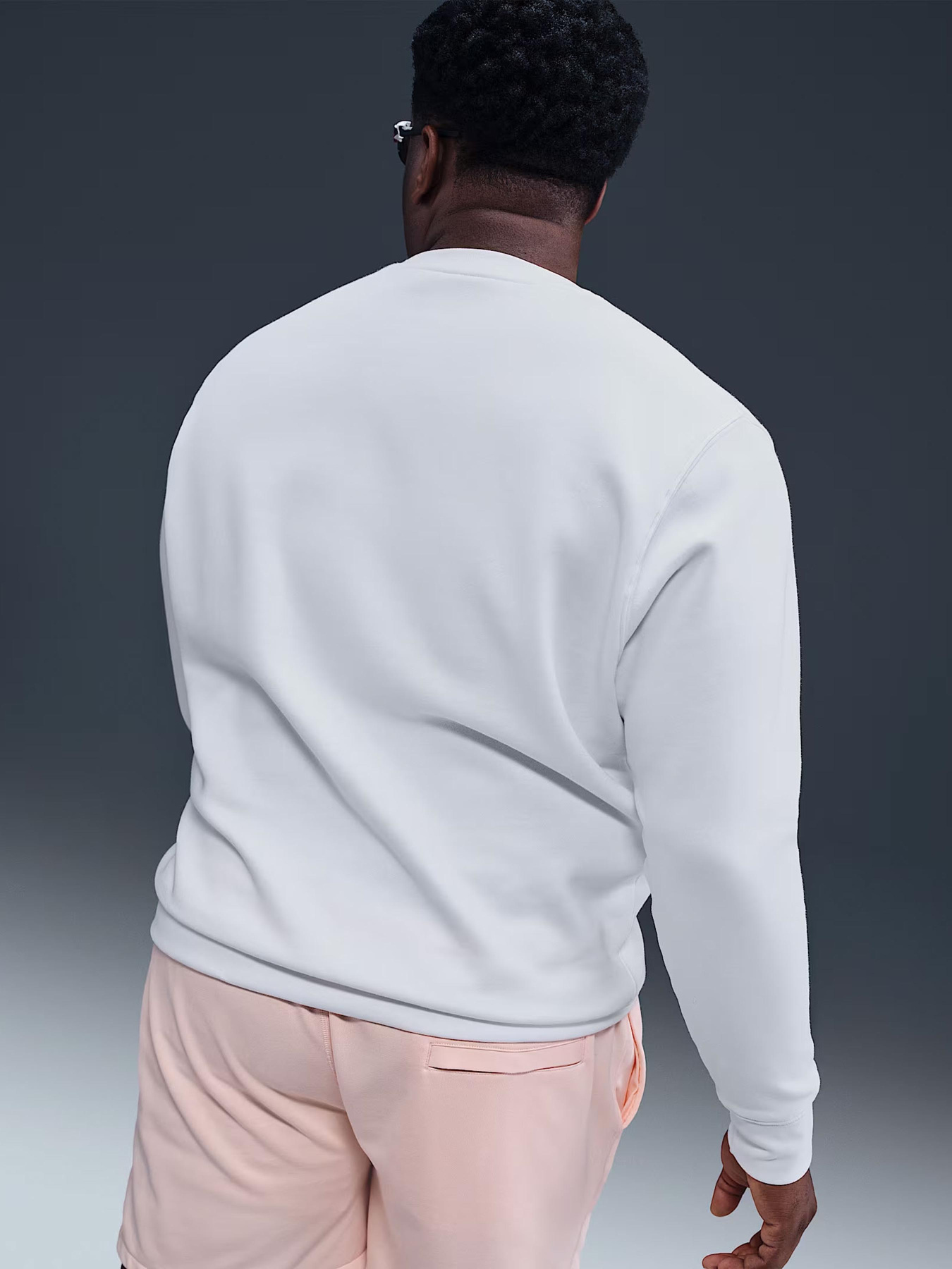 Світшот NIKE Club модель FN3886-100 Фото