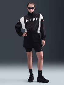 Кофта NIKE SPORTSWEAR модель IH8478-010 Кофта NIKE SPORTSWEAR модель IH8478-010 Фото