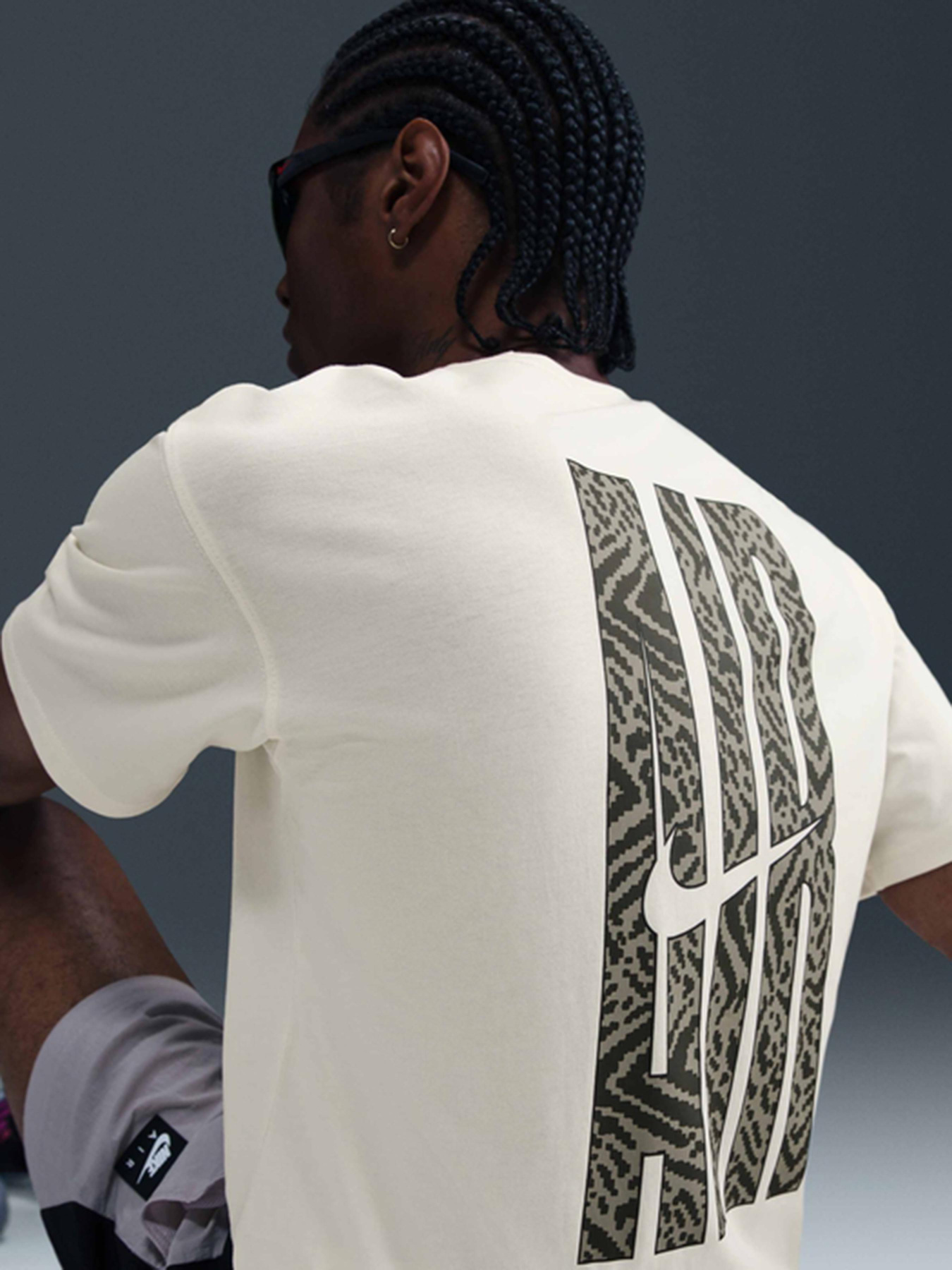 Футболка NIKE M NSW TEE M90 NIKE AIR модель HQ9248-133 Фото