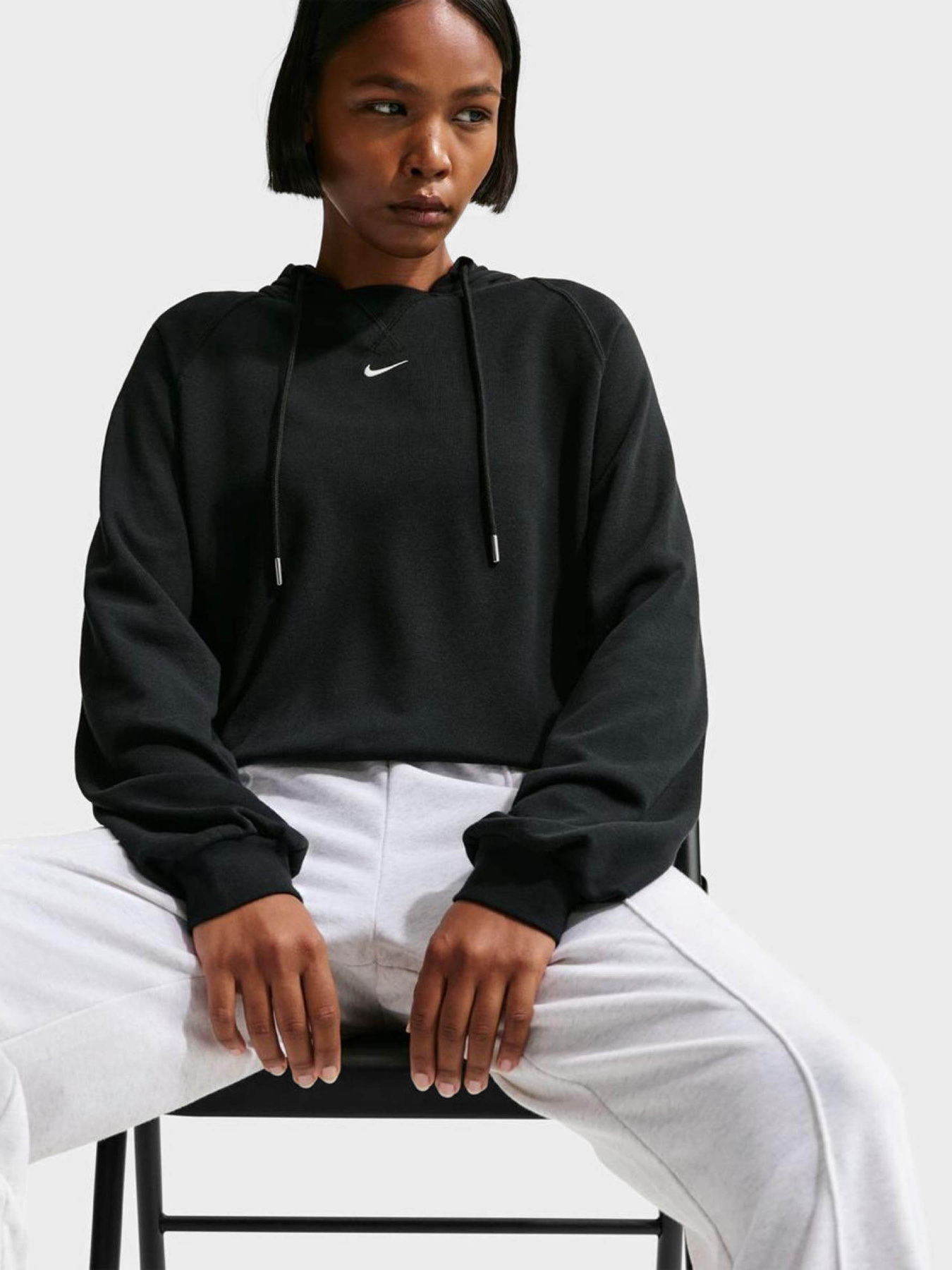 Худі NIKE NSW CHILL FT модель IF0230-010 Худі NIKE NSW CHILL FT модель IF0230-010 Фото