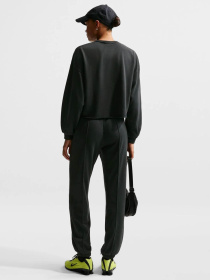 NIKE IF0232-010 модель IF0232-010 NIKE IF0232-010 модель IF0232-010 Фото