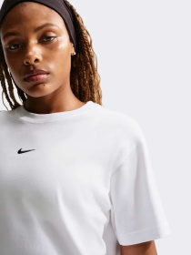 Футболка NIKE NSW CLASSIC SS TEE модель IH7601-100 Фото