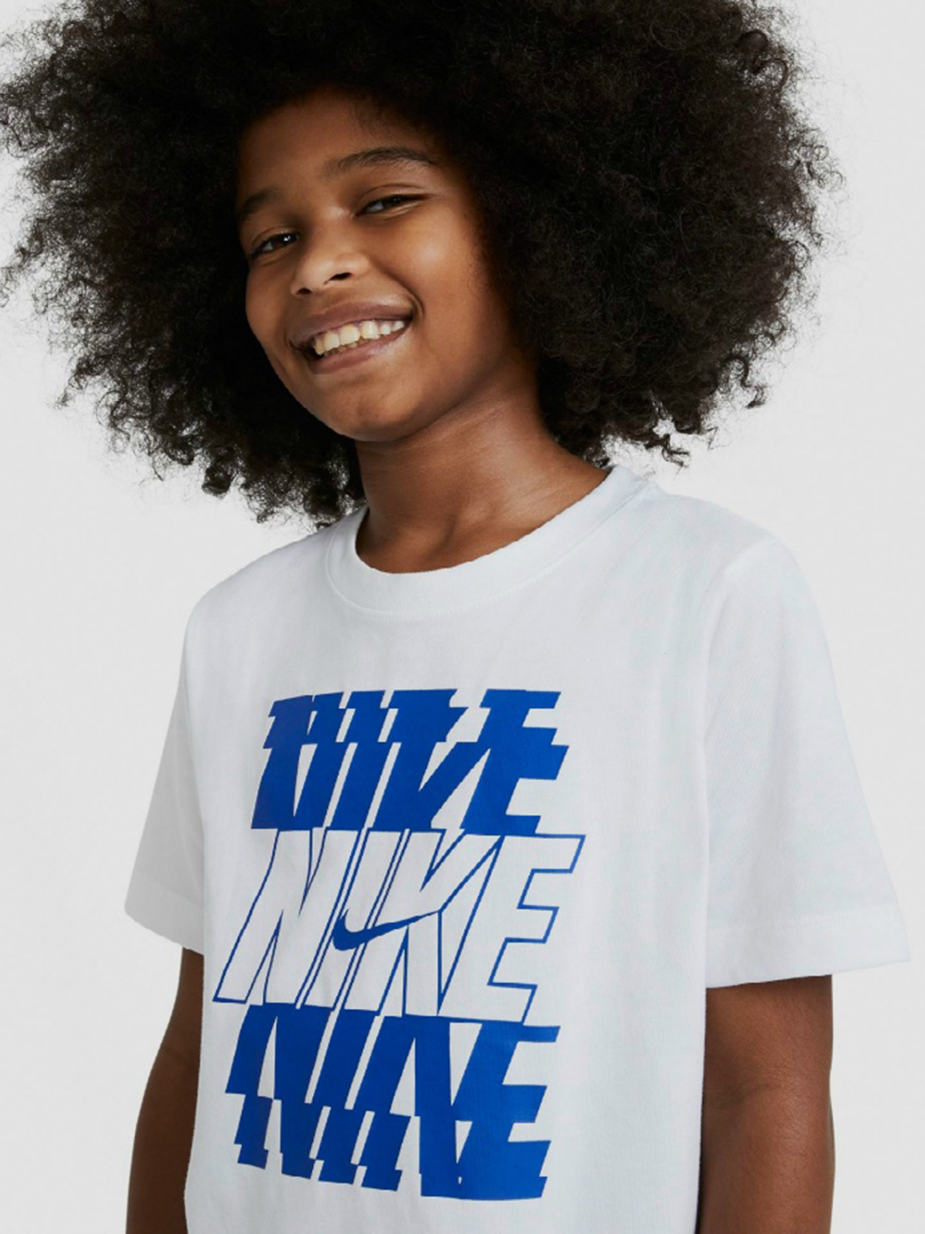 Футболка NIKE Sportswear модель DC7794-100 Фото