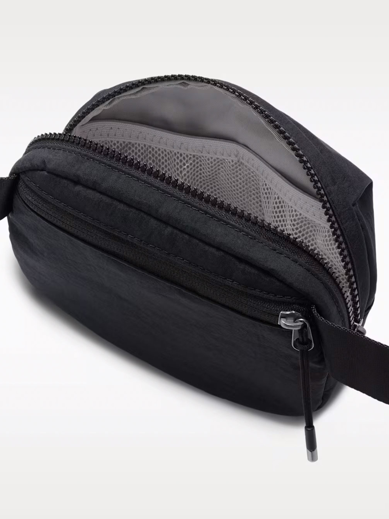 NIKE модель HM6120-013 Фото