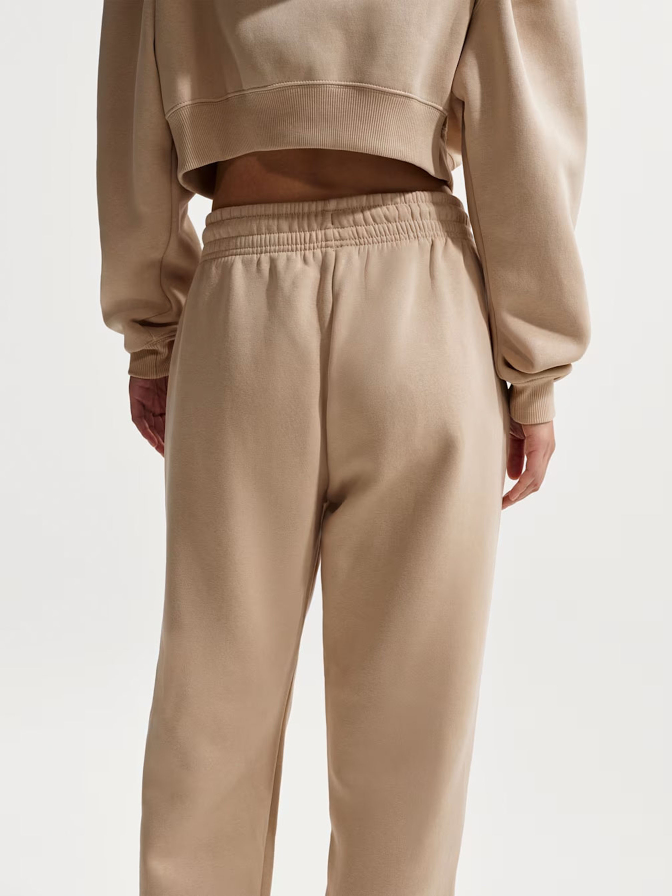 NIKE FZ5996-286 модель FZ5996-286 Фото