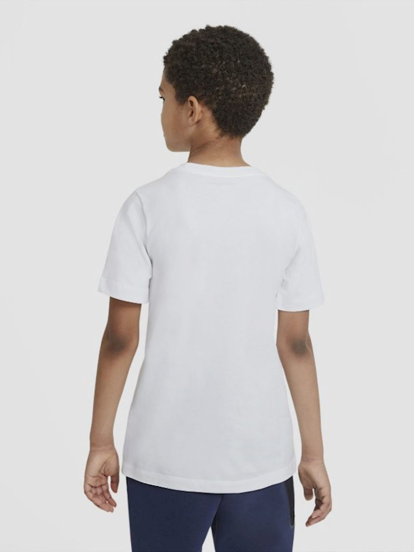 Футболка NIKE Sportswear модель AR5252-107 Фото