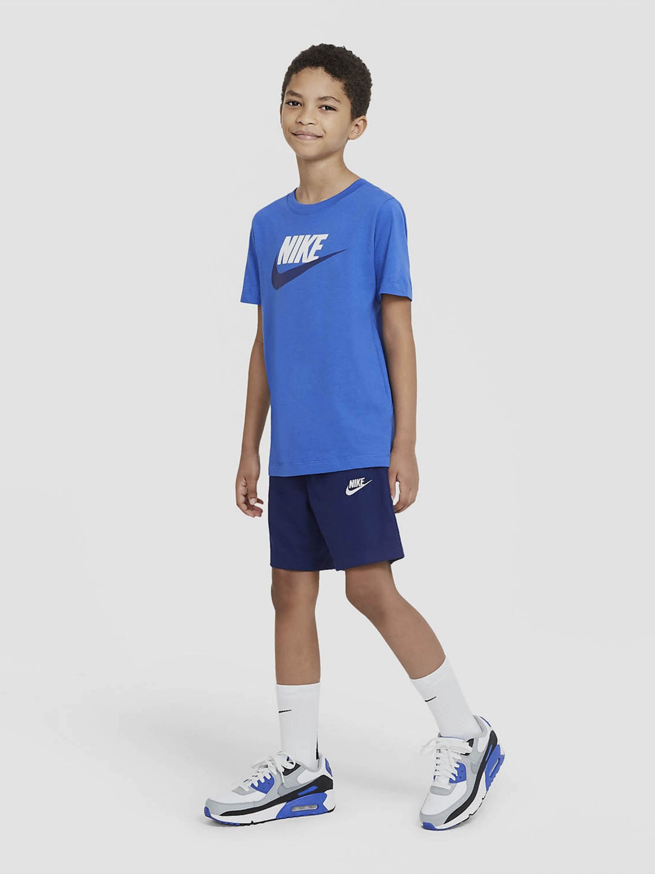 Футболка NIKE Sportswear модель AR5252-482 Фото