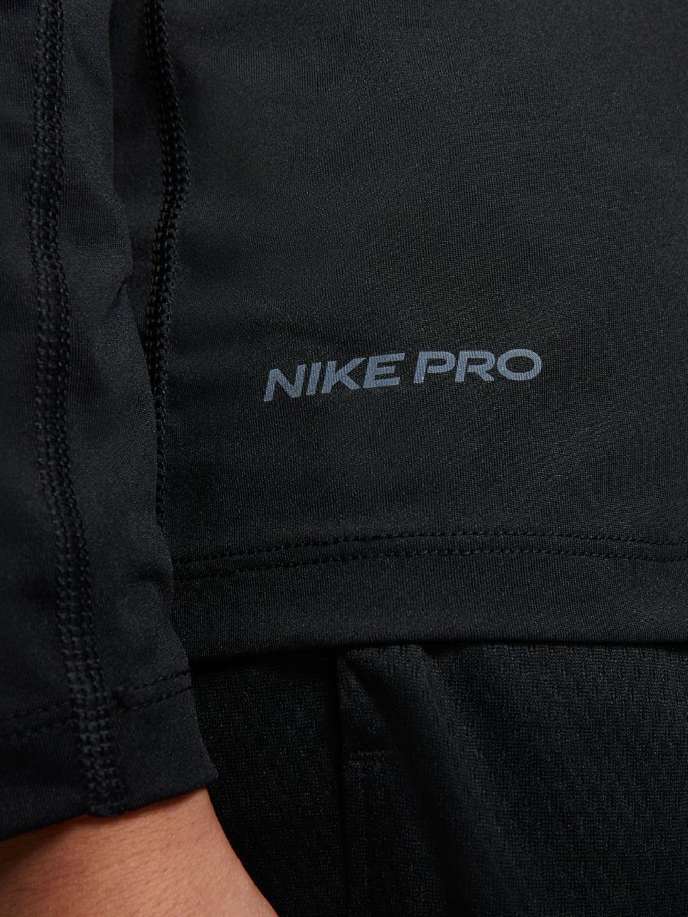 Футболки и поло NIKE Pro Top модель CJ7711-010 Фото