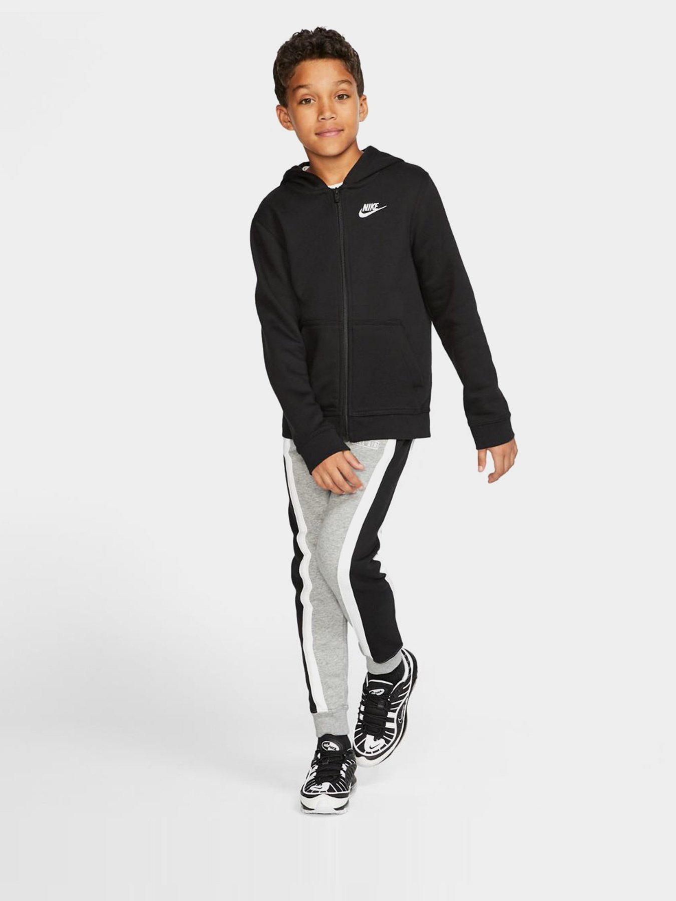 Кофта спортивна NIKE Sportswear Club модель BV3699-010 Фото