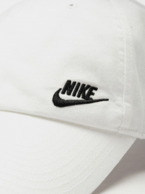 Кепка NIKE Sportswear Heritage86 Futura Classic модель AO8662-101 Фото