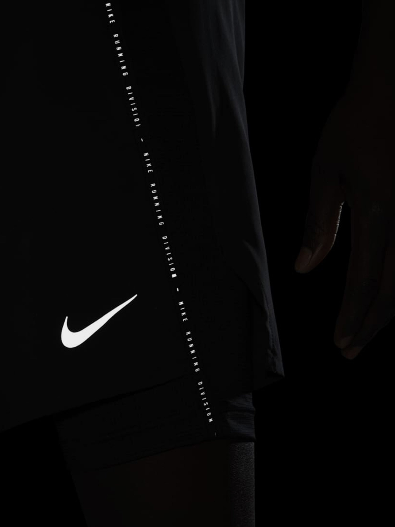 Шорти NIKE Flex Stride Run Division модель DA0280-010 Фото