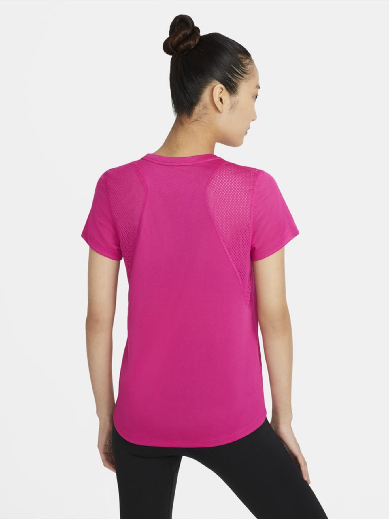 Футболки і поло NIKE Run модель 890353-615 Фото