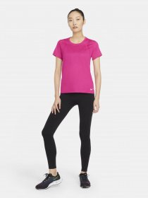 Футболки і поло NIKE Run модель 890353-615 Фото