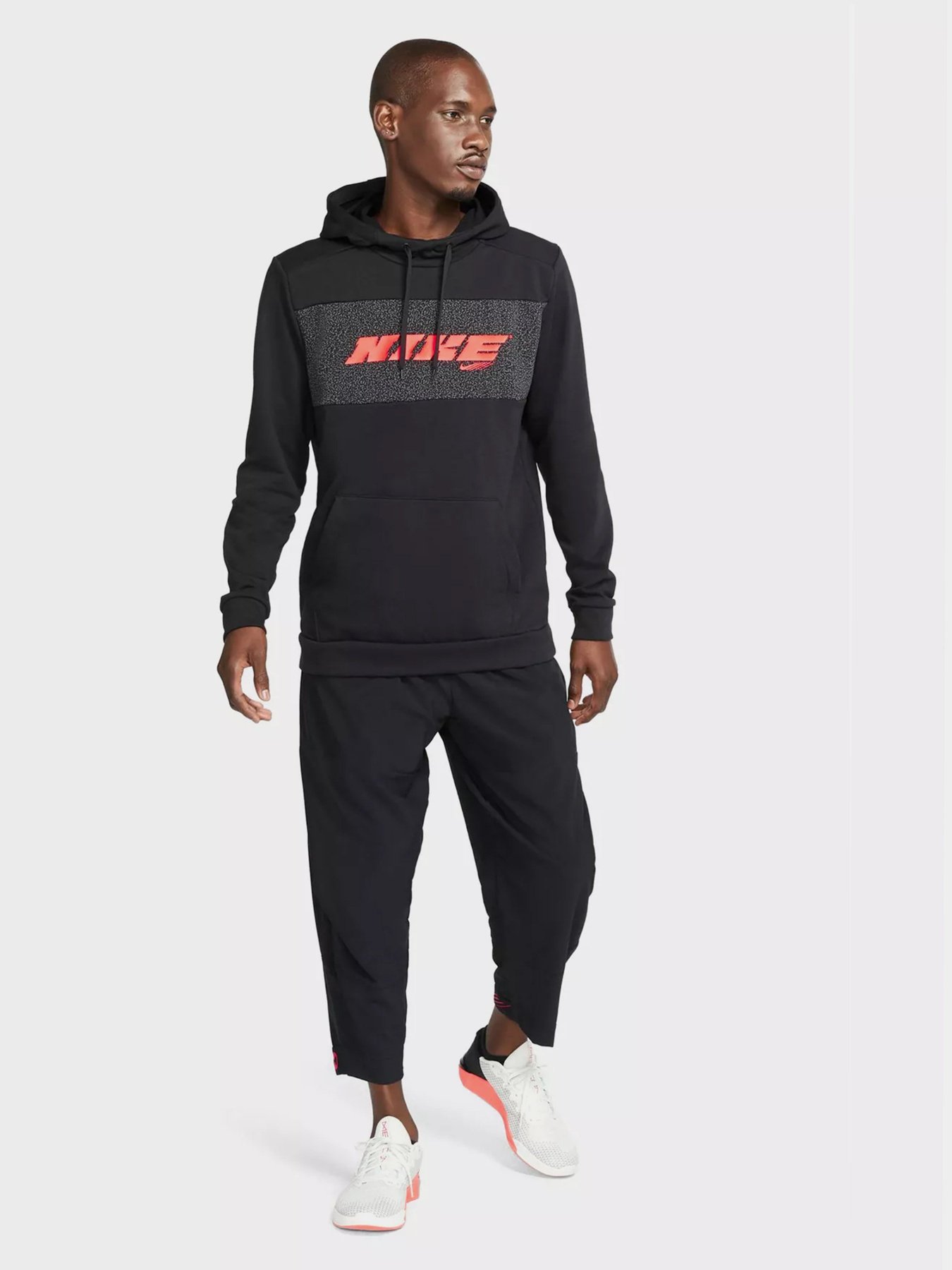 Худи NIKE Dri-FIT Sport Clash модель CZ1484-010 Фото