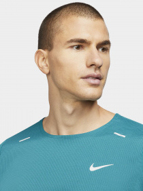 Футболка спортивная NIKE Breathe Rise 365 Top модель CU5977-467 Фото