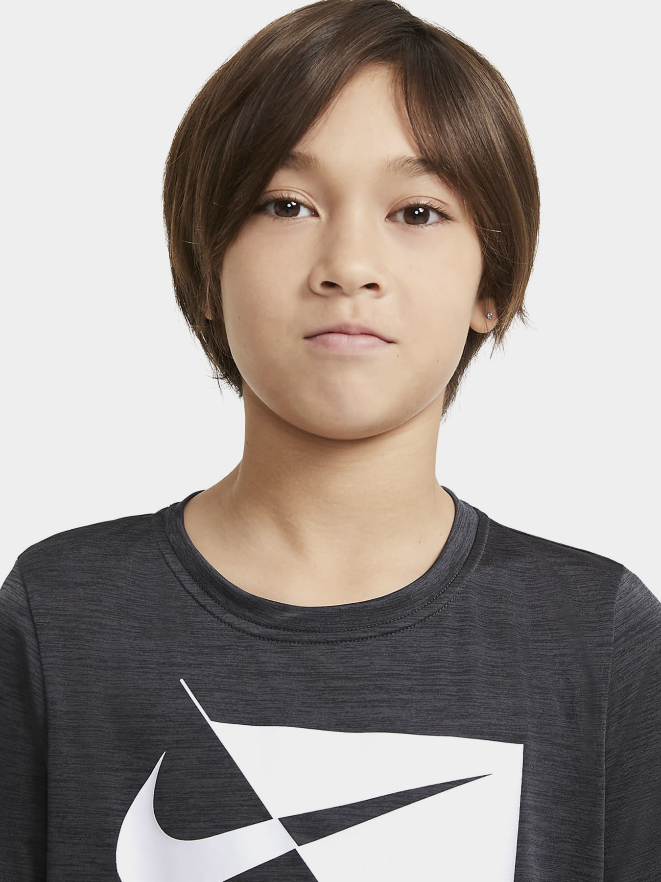 Спортивная футболка NIKE Short-Sleeve Training Top модель DA0282-010 Спортивная футболка NIKE Short-Sleeve Training Top модель DA0282-010 Фото