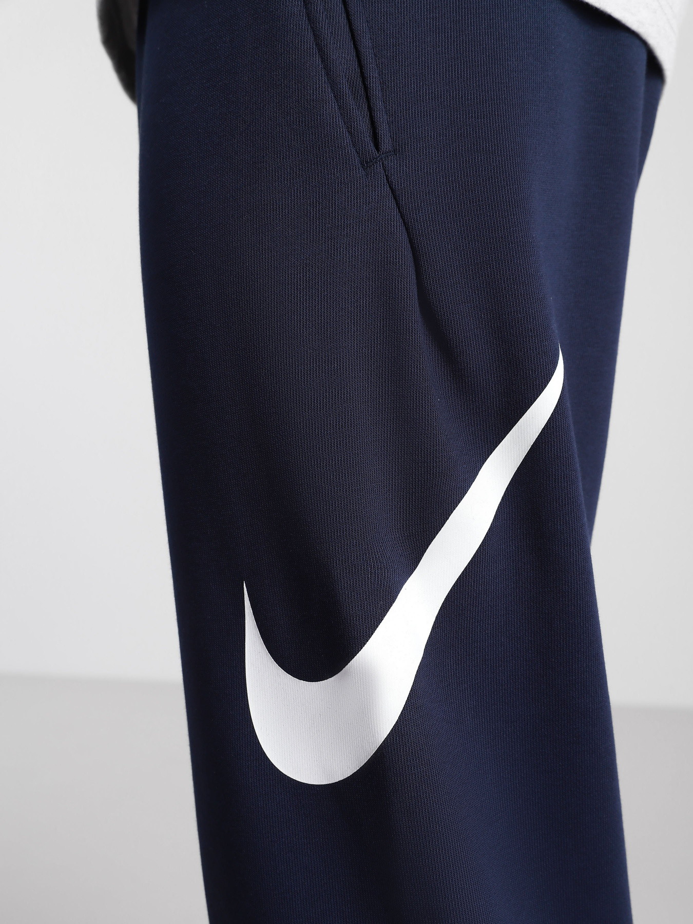 Штаны спортивные NIKE модель CU6775-452 Фото