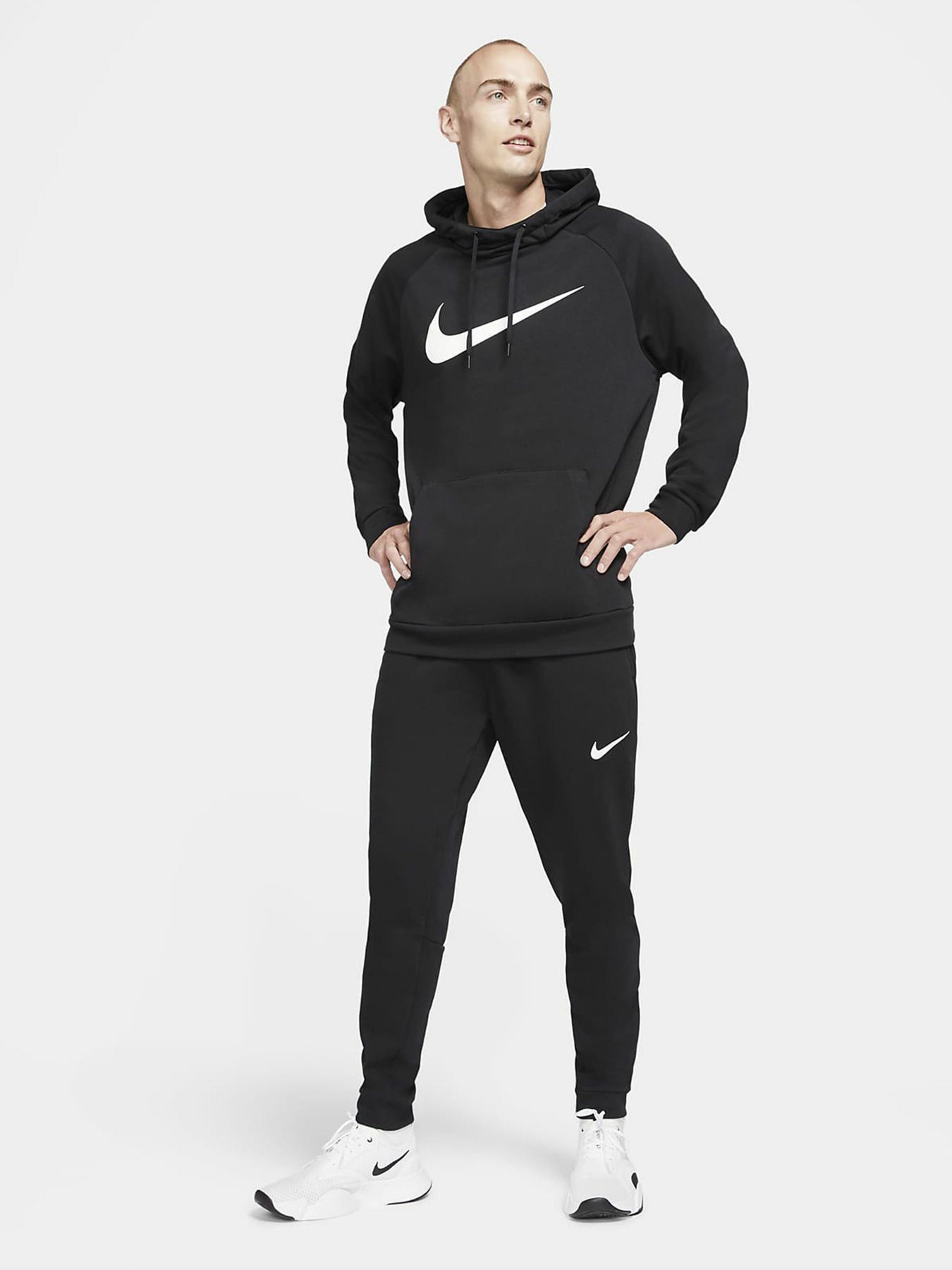 Кофта спортивная NIKE Dri-FIT модель CZ2425-010 Фото