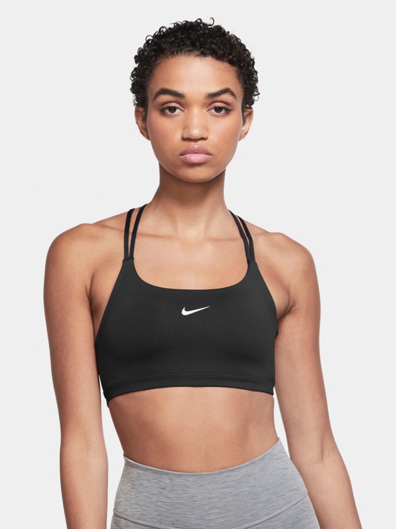 Топ NIKE Indy модель CT3721-010 Фото