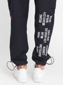 Штаны спортивные NIKE Sportswear Cargo модель DD0886-010 Фото