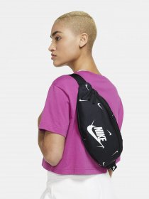 Поясная сумка NIKE Heritage модель CV1082-010 Фото