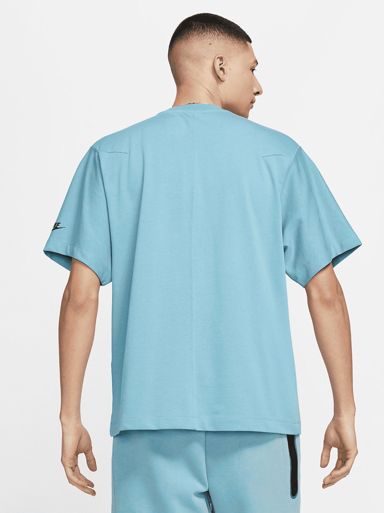 Футболки и поло NIKE Sportswear модель DA0797-424 Фото