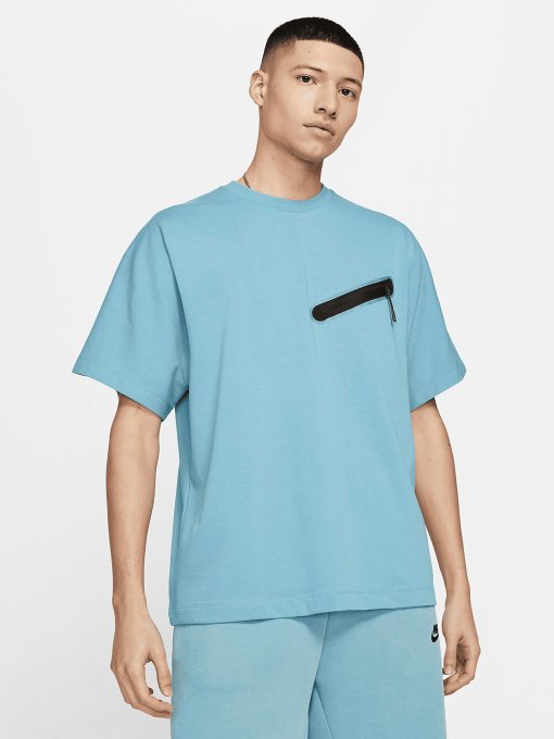 Футболки і поло NIKE Sportswear модель DA0797-424 Фото