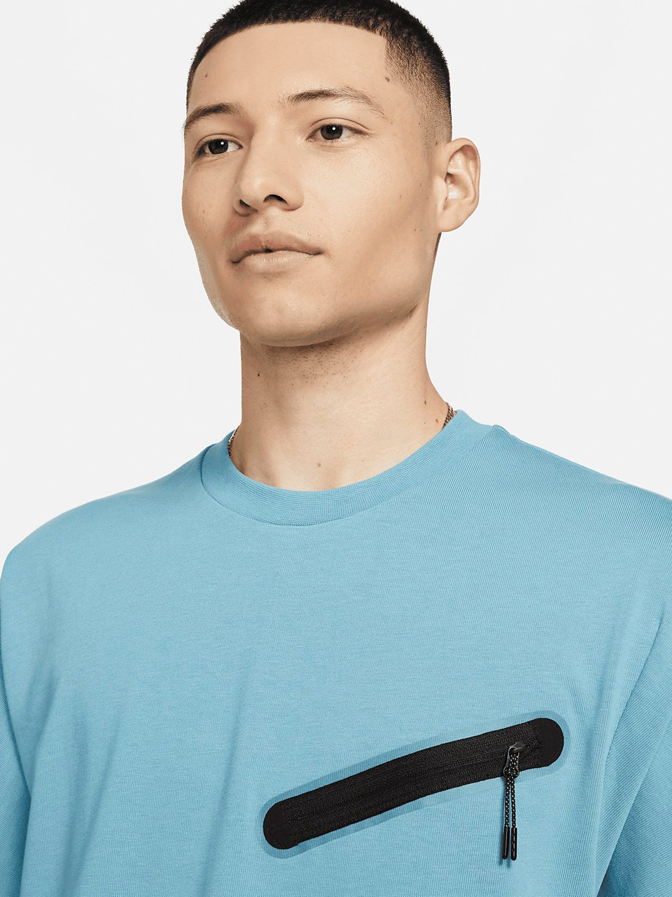 Футболки и поло NIKE Sportswear модель DA0797-424 Фото