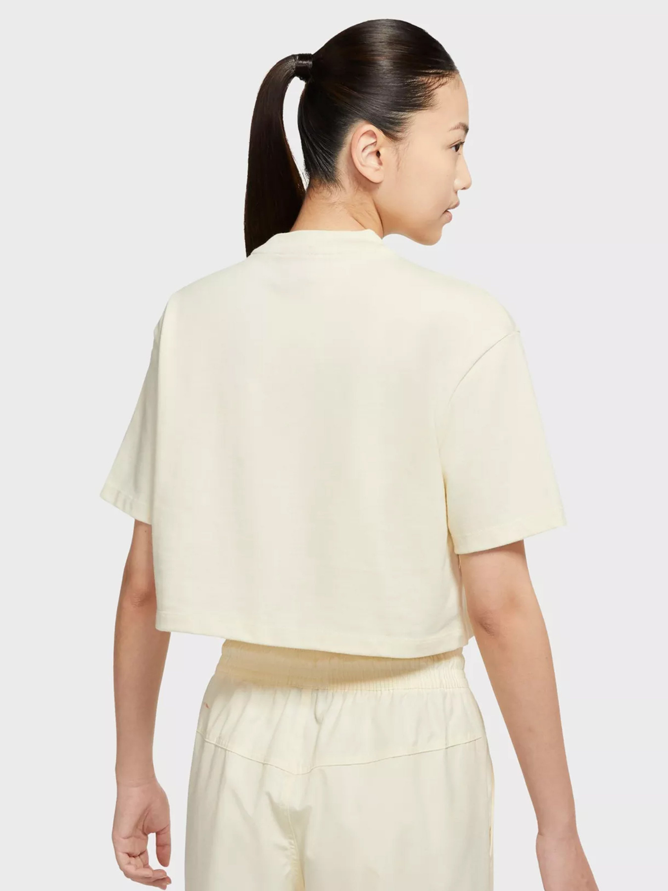 Футболка NIKE Sportswear модель CJ3758-113 Фото