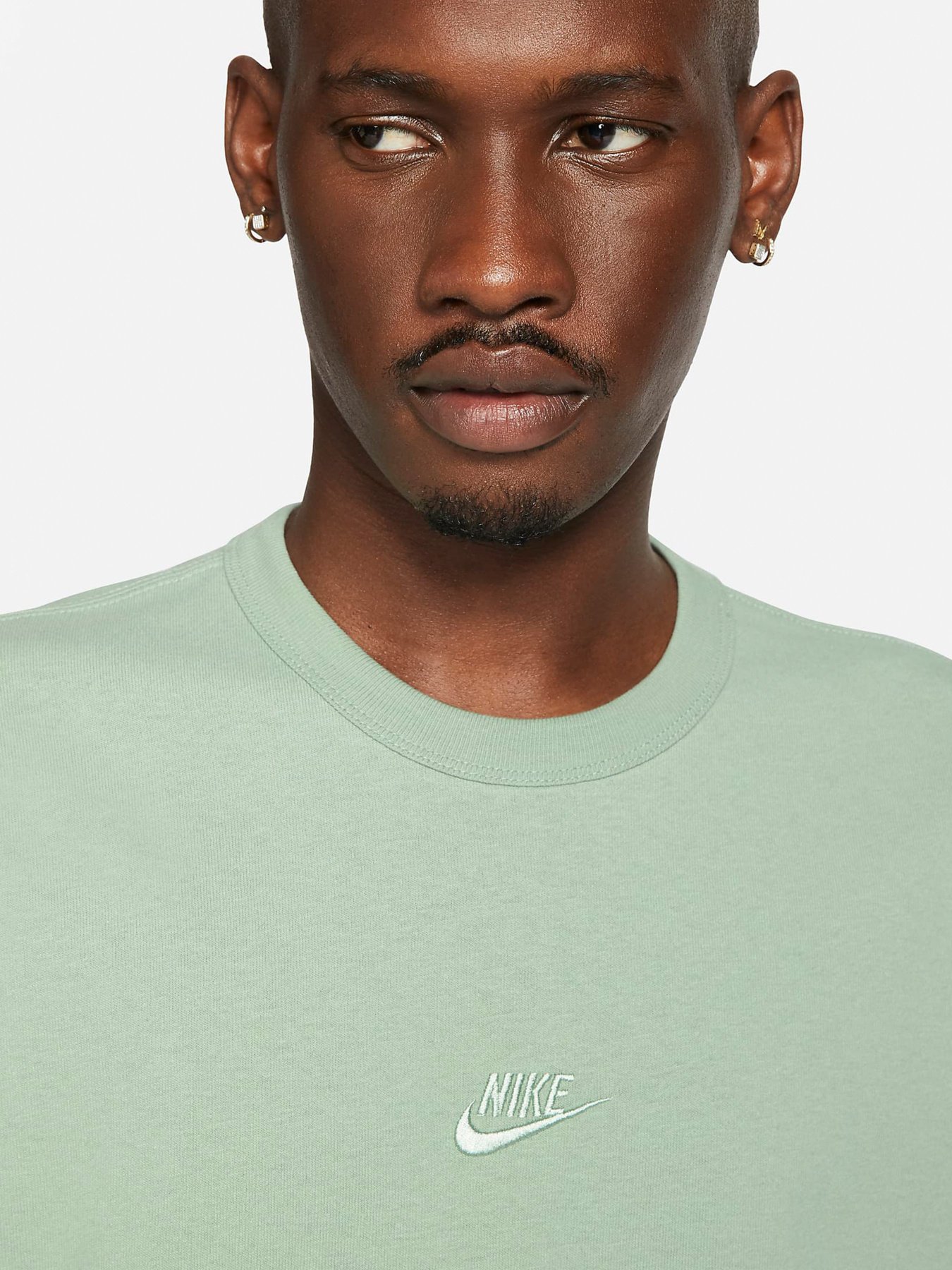 Футболки и поло NIKE Sportswear модель DB3193-006 Фото